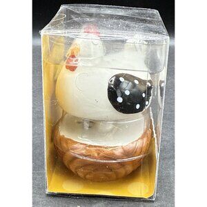 Boston Warehouse Hen House Hen On Nest With Eggs Salt & Pepper Set New In Box